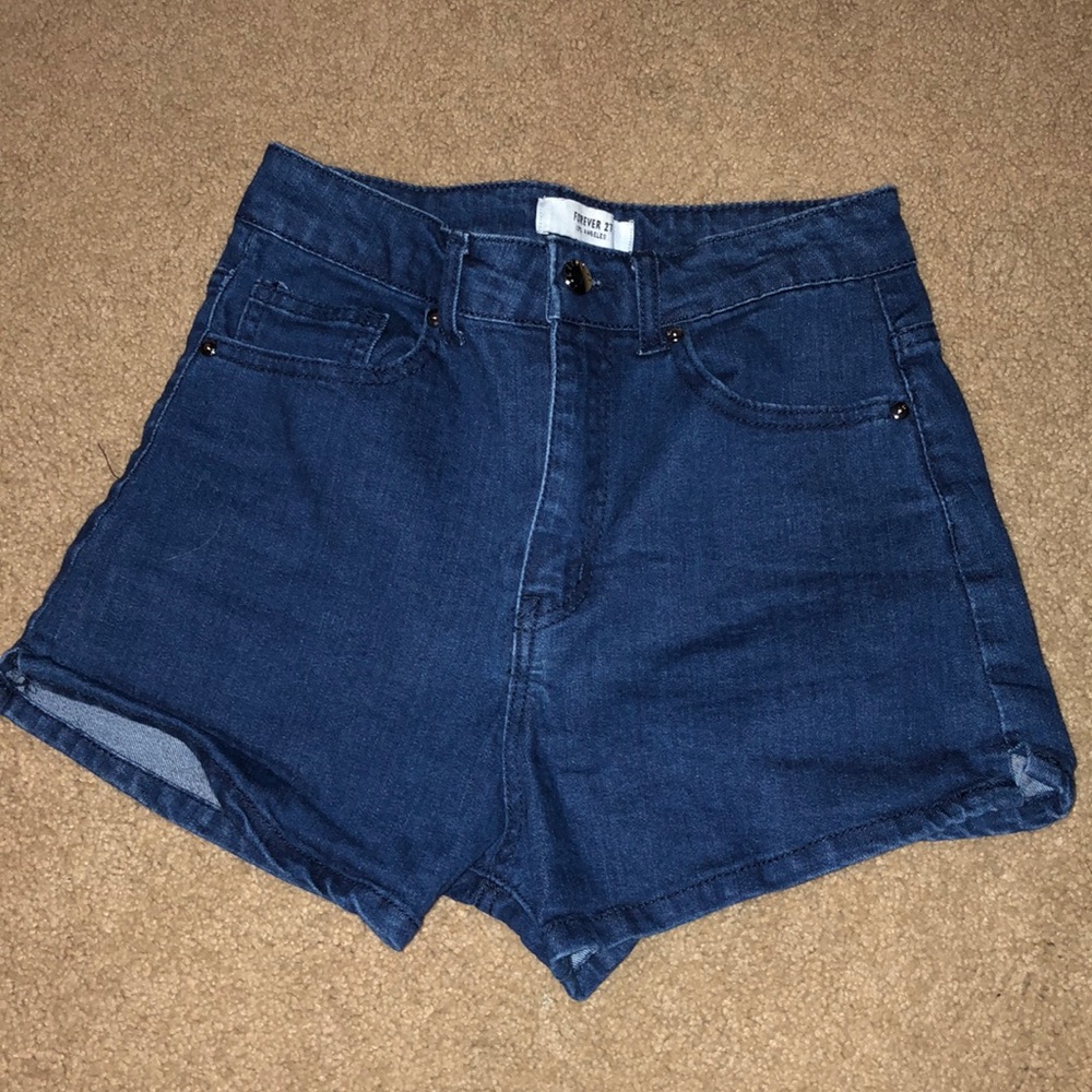 High wasted shorts